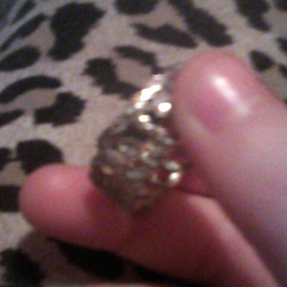 Ring - Picture 2 of 3